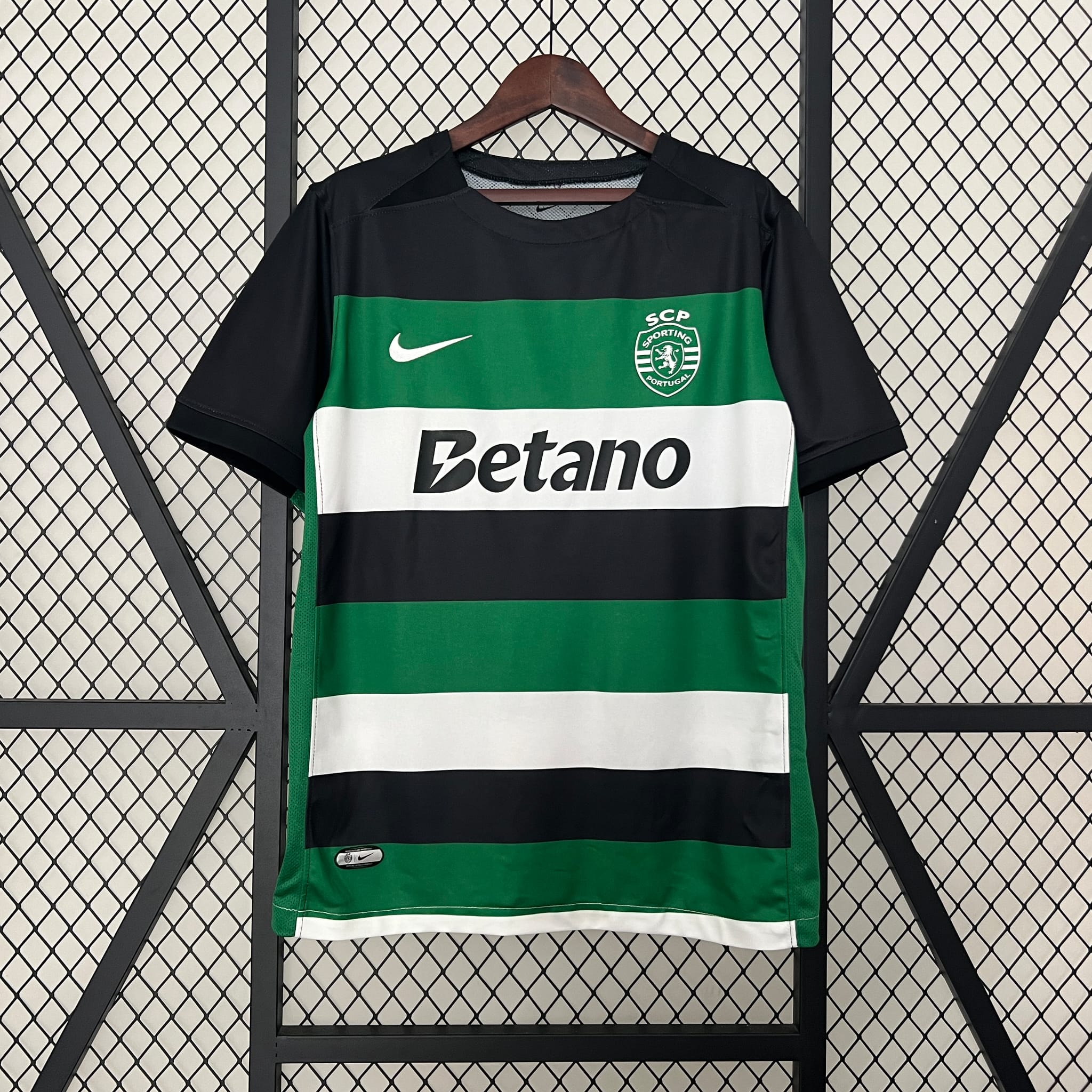 Camisola Desportiva  - Sporting 2024/2025  principal